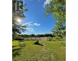 BARN AND ARENA - 18743 ST ANDREWS ROAD N