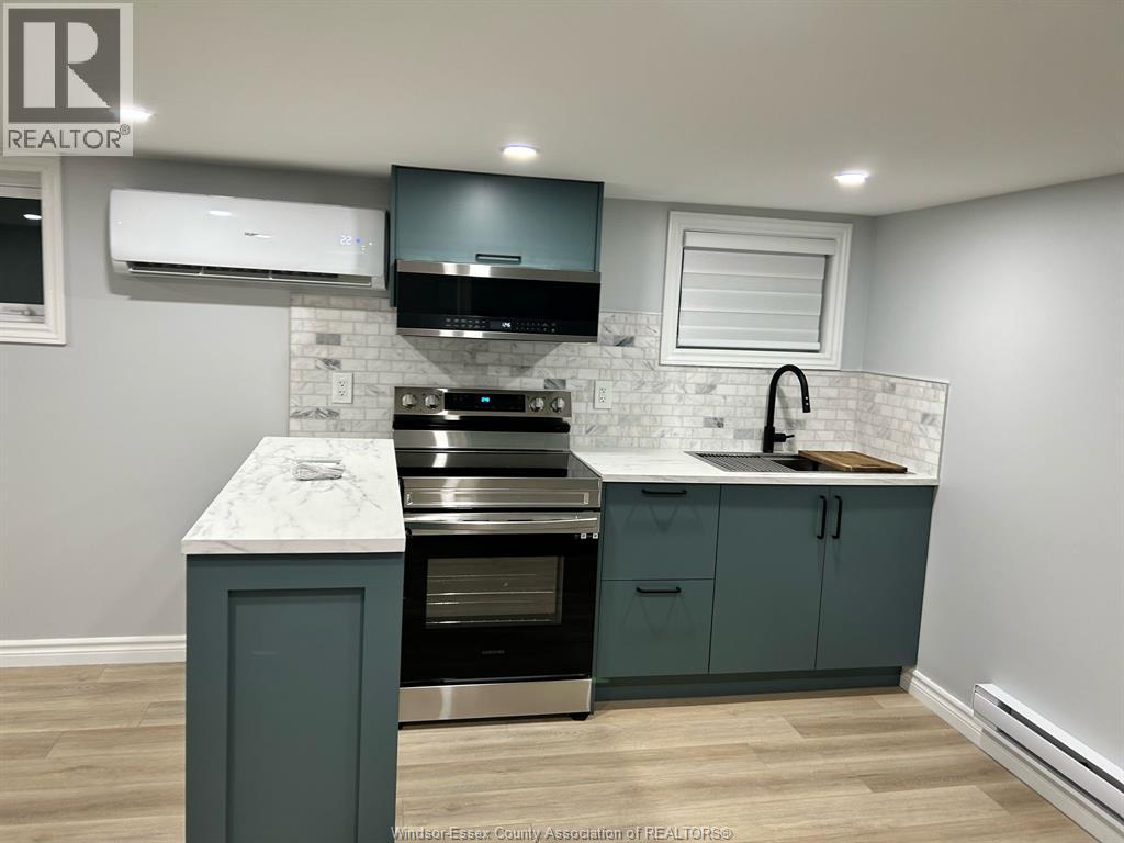 MLS# 26009626: 1592 BUCKINGHAM Unit# B, Windsor, Canada