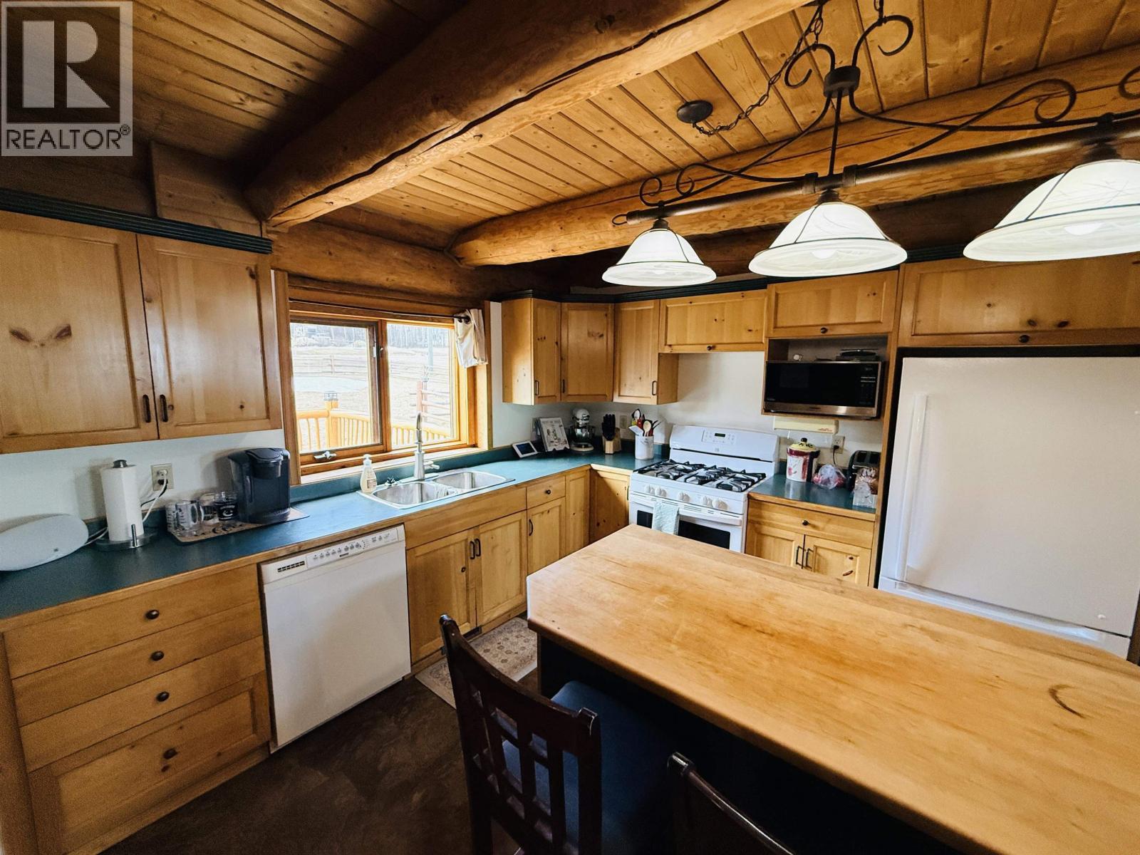 13351 Charlie Lake Crescent, Charlie Lake, British Columbia  V0C 1H0 - Photo 20 - R3117778