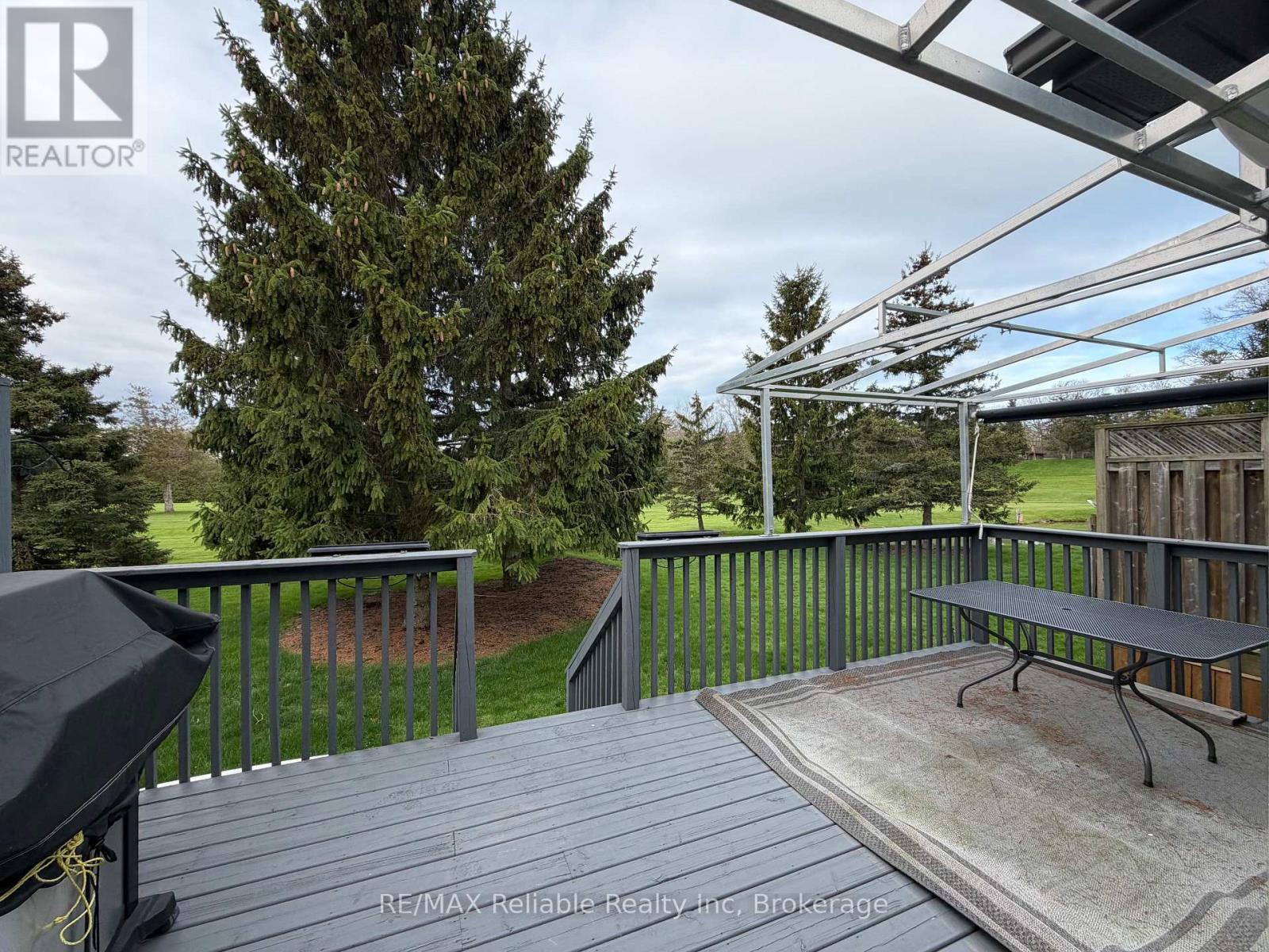 11 Oakwood Links Lane, South Huron, Ontario  N0M 1T0 - Photo 38 - X12834338