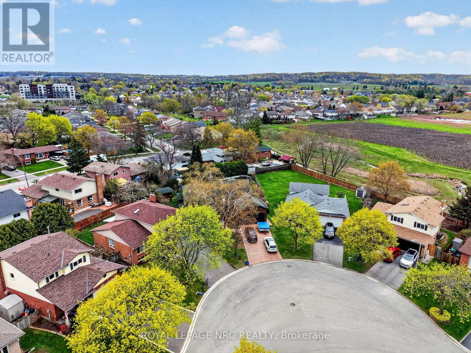 4502 Green Meadow Boulevard, Lincoln, Ontario  L0R 1B5 - Photo 2 - X13063148
