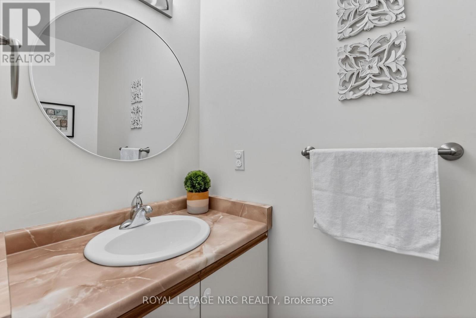 4502 Green Meadow Boulevard, Lincoln, Ontario  L0R 1B5 - Photo 22 - X13063148