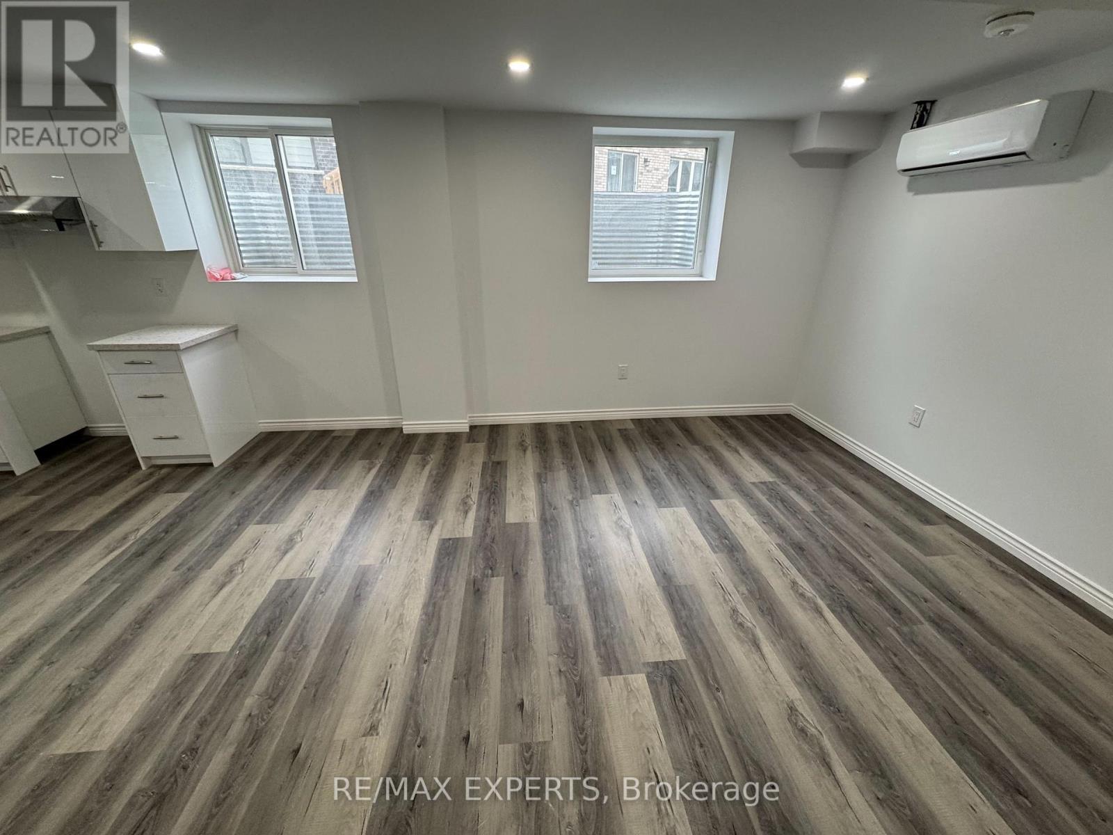 LOWER #2 - 81 MCKERNAN AVENUE, Brantford, Ontario