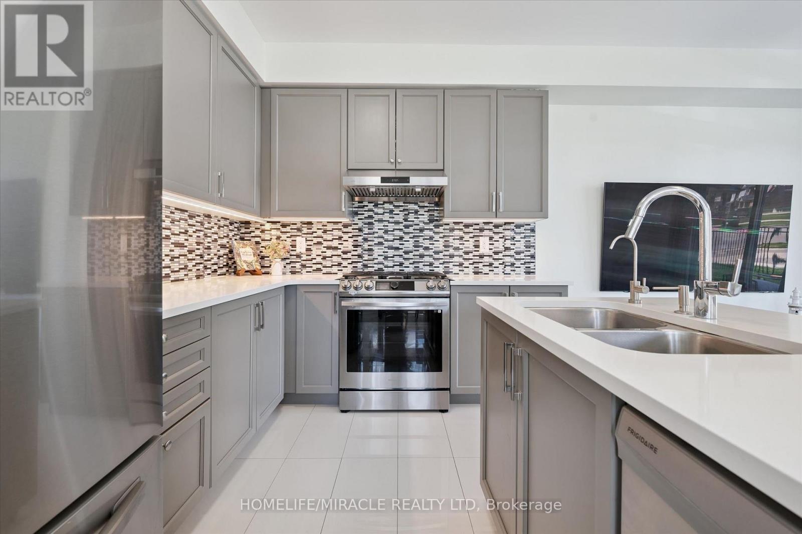 100 Tilbury Street, Woolwich, Ontario  N0B 1M0 - Photo 18 - X13063274