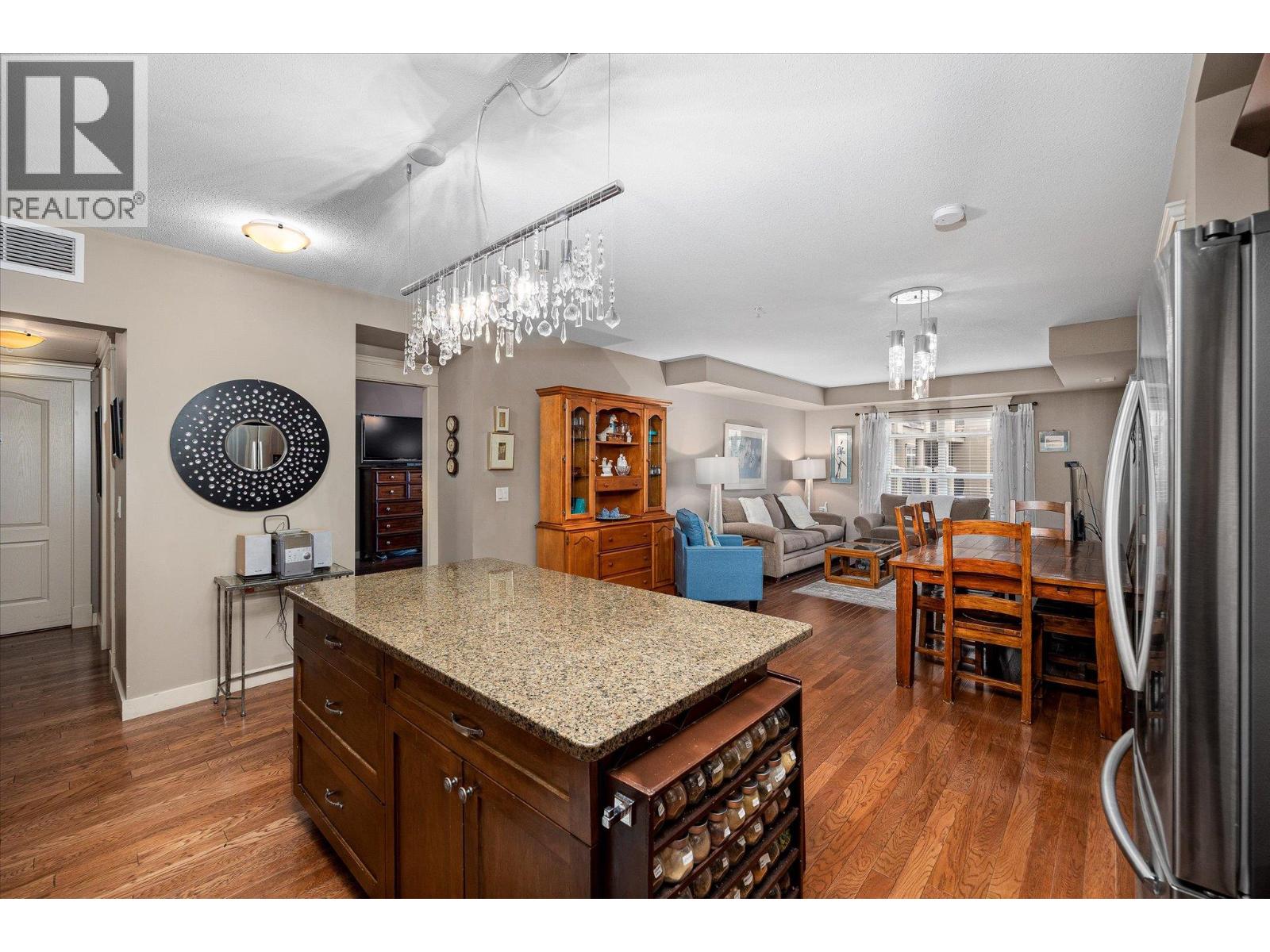 2070 Boucherie Road Unit# 403, Westbank, British Columbia  V4T 2C6 - Photo 8 - 10385317