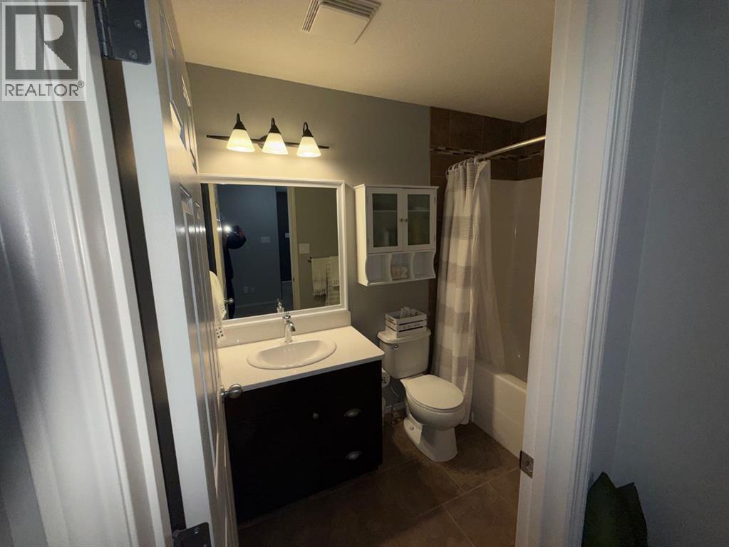 755 Silkstone Close W, Lethbridge, Alberta  T1J 4B9 - Photo 14 - A2303320