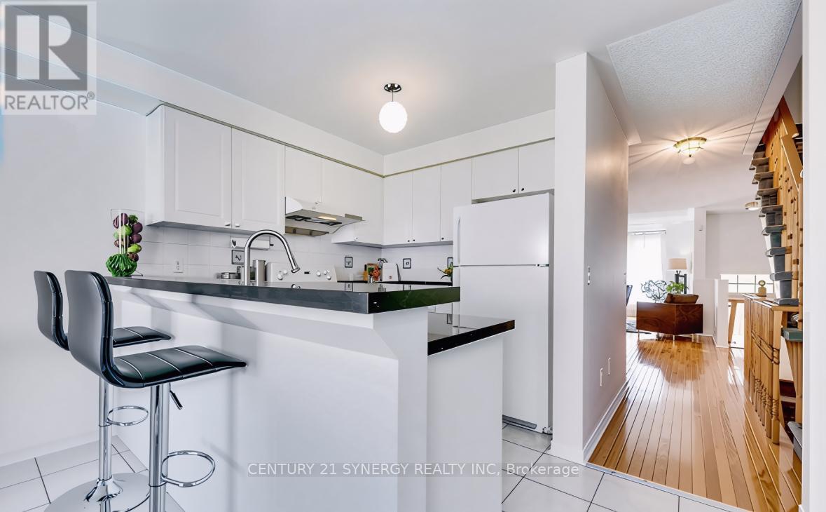 106 - 5055 Heatherleigh Avenue, Mississauga, Ontario  L5V 2R8 - Photo 7 - W13063546