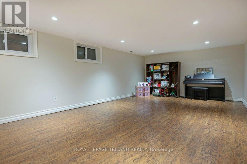 667 Glengyle Crescent, London North, Ontario  N5X 1X8 - Photo 28 - X13063380