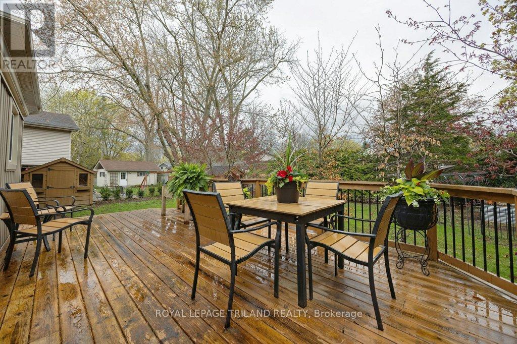 667 Glengyle Crescent, London North, Ontario  N5X 1X8 - Photo 32 - X13063380