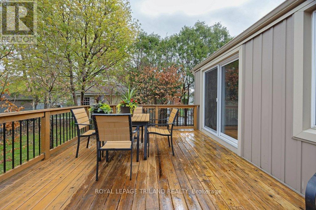 667 Glengyle Crescent, London North, Ontario  N5X 1X8 - Photo 33 - X13063380