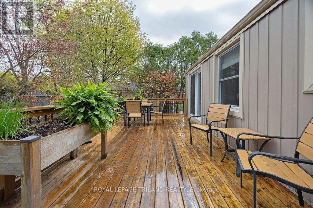 667 Glengyle Crescent, London North, Ontario  N5X 1X8 - Photo 34 - X13063380