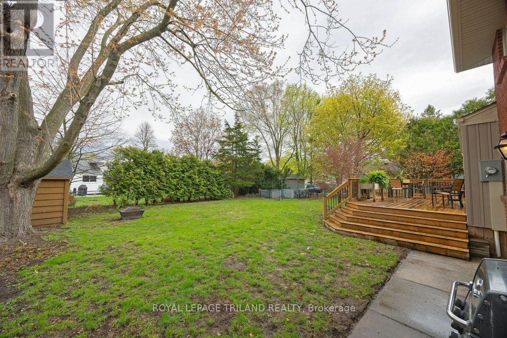 667 Glengyle Crescent, London North, Ontario  N5X 1X8 - Photo 36 - X13063380
