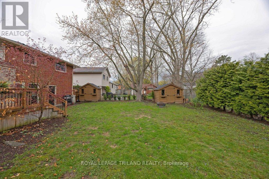 667 Glengyle Crescent, London North, Ontario  N5X 1X8 - Photo 39 - X13063380