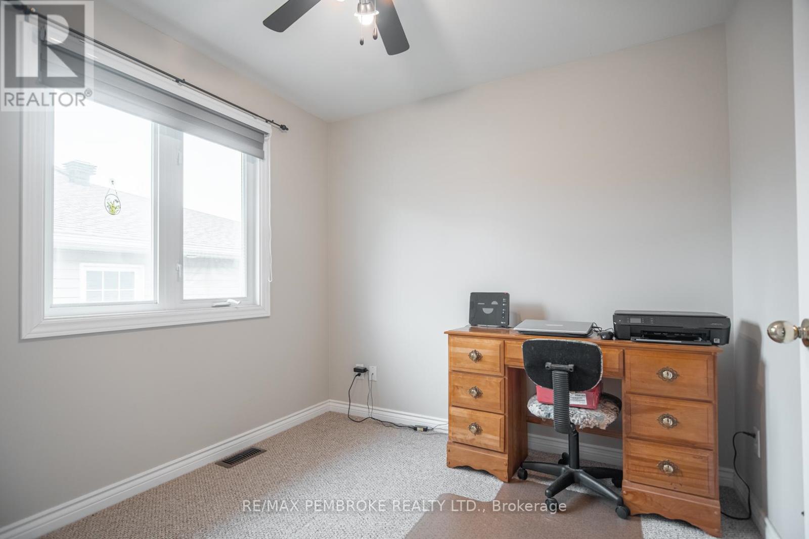 317 Matheson Drive, Pembroke, Ontario  K8A 8L2 - Photo 22 - X13063400