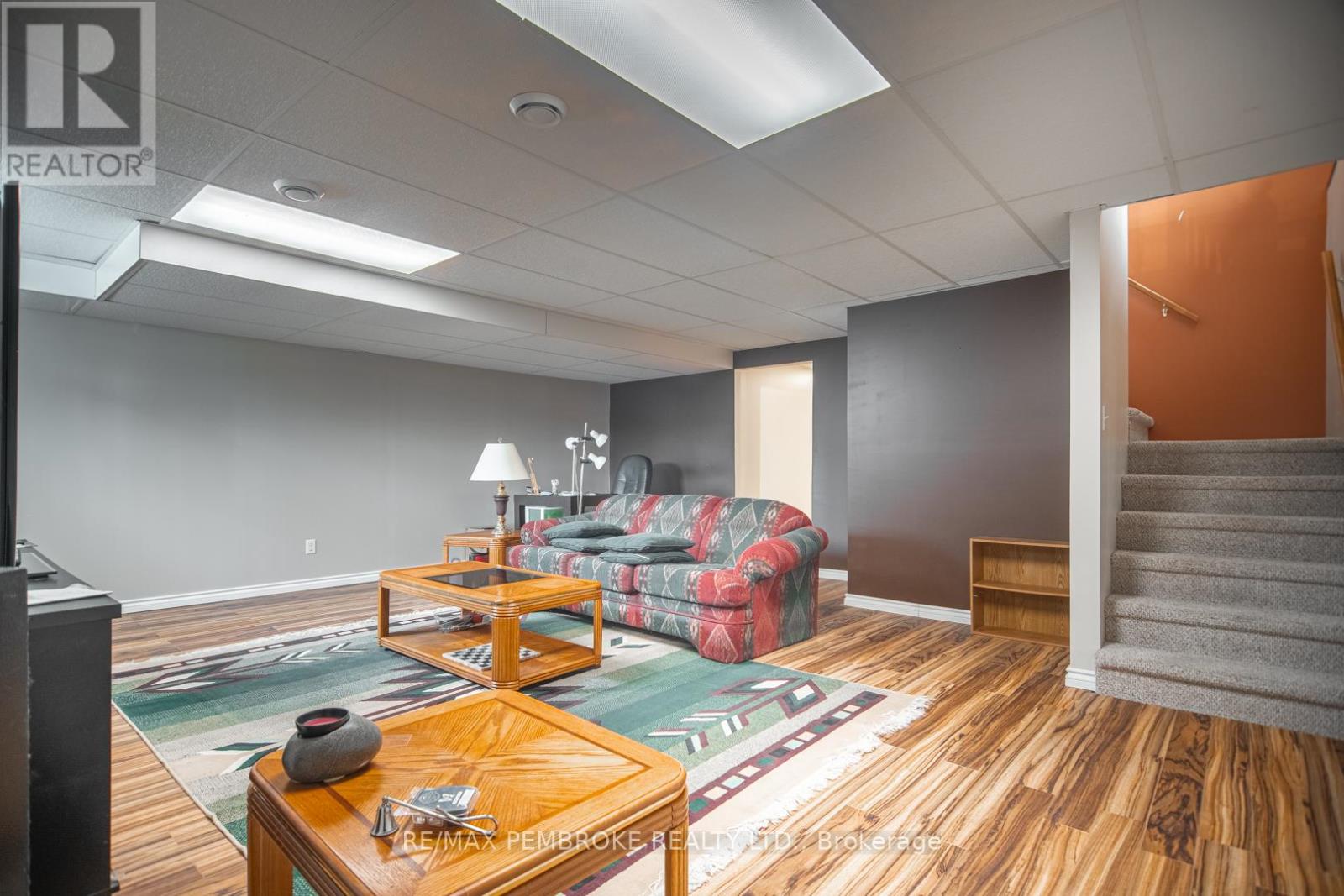 317 Matheson Drive, Pembroke, Ontario  K8A 8L2 - Photo 24 - X13063400