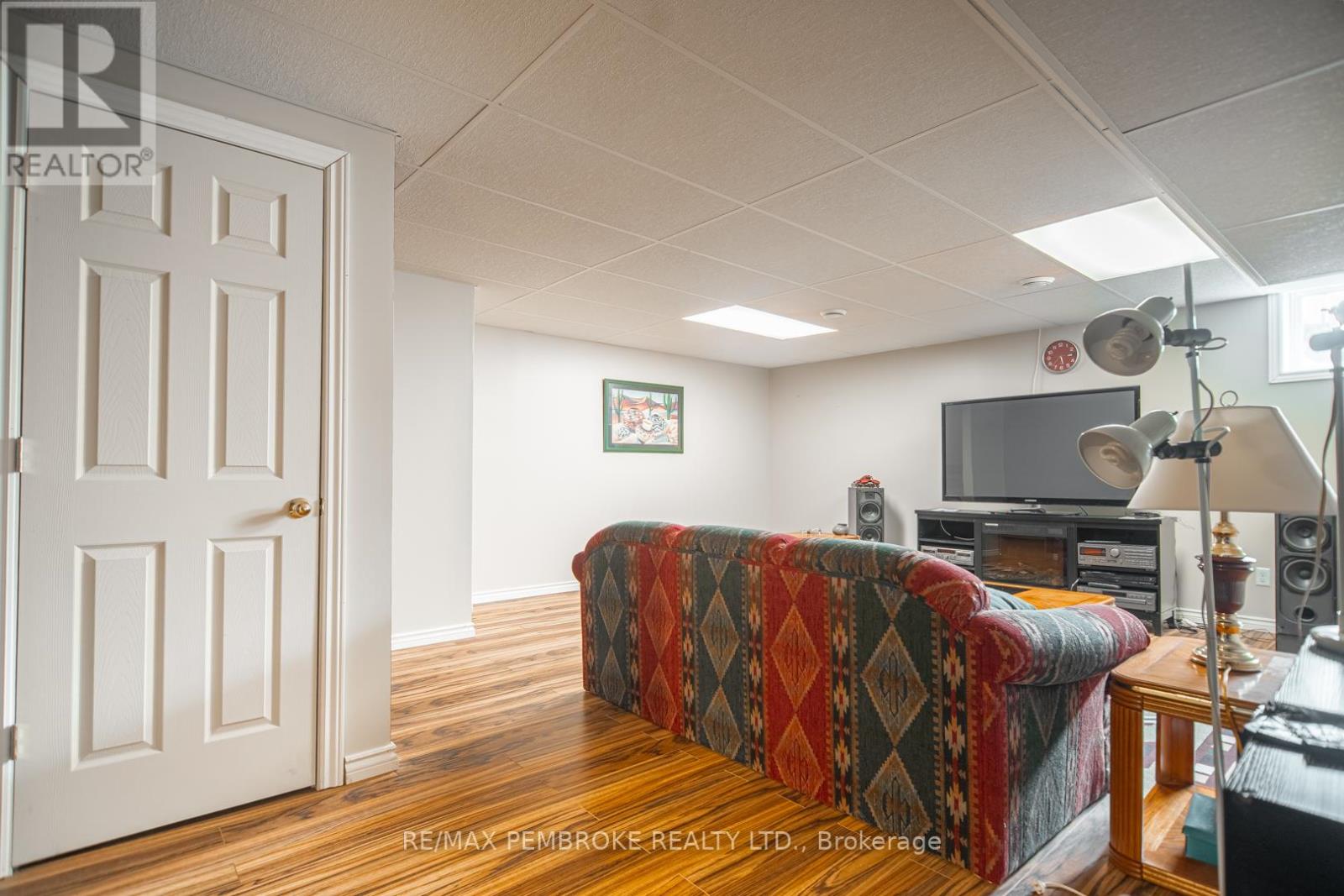 317 Matheson Drive, Pembroke, Ontario  K8A 8L2 - Photo 29 - X13063400