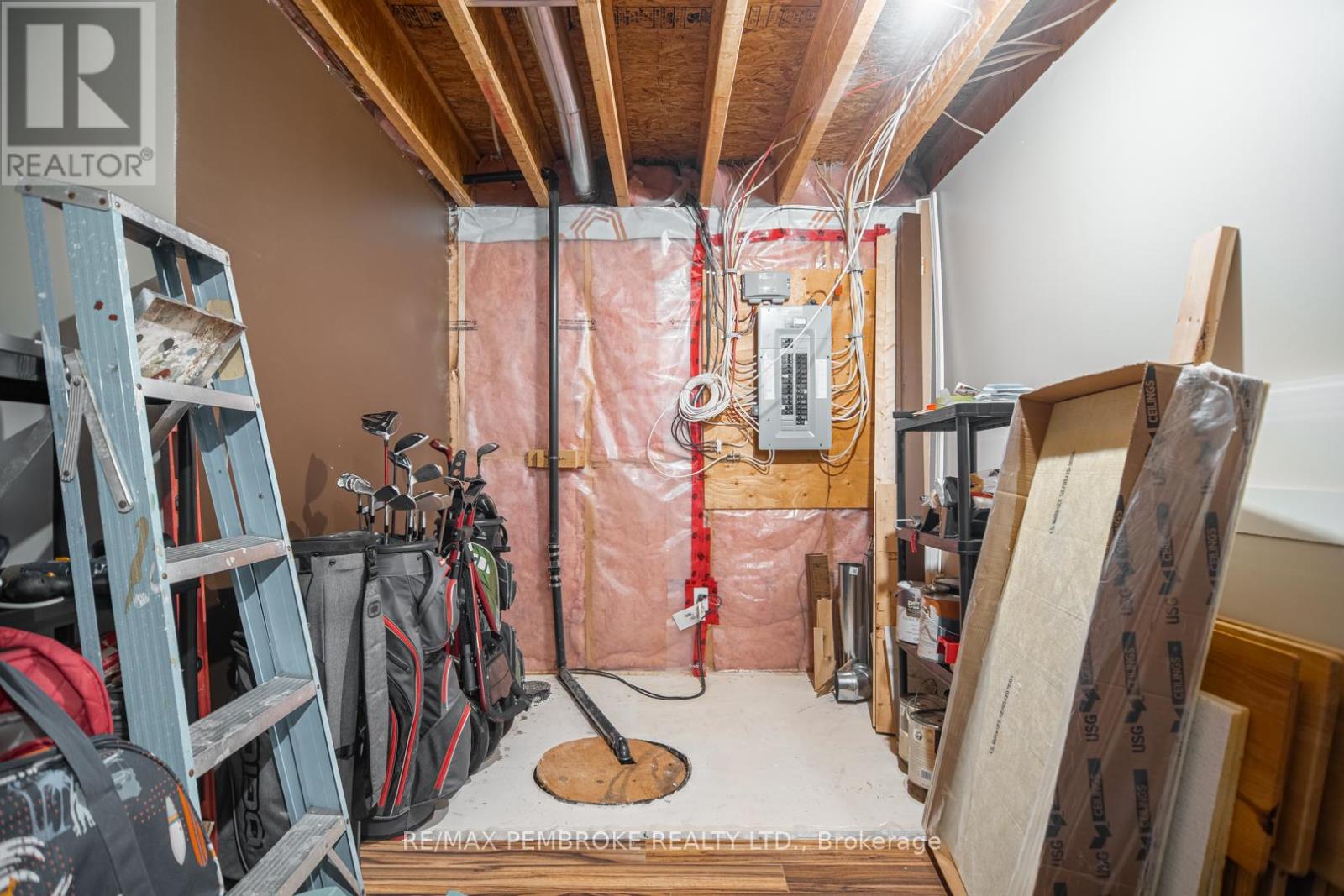 317 Matheson Drive, Pembroke, Ontario  K8A 8L2 - Photo 30 - X13063400