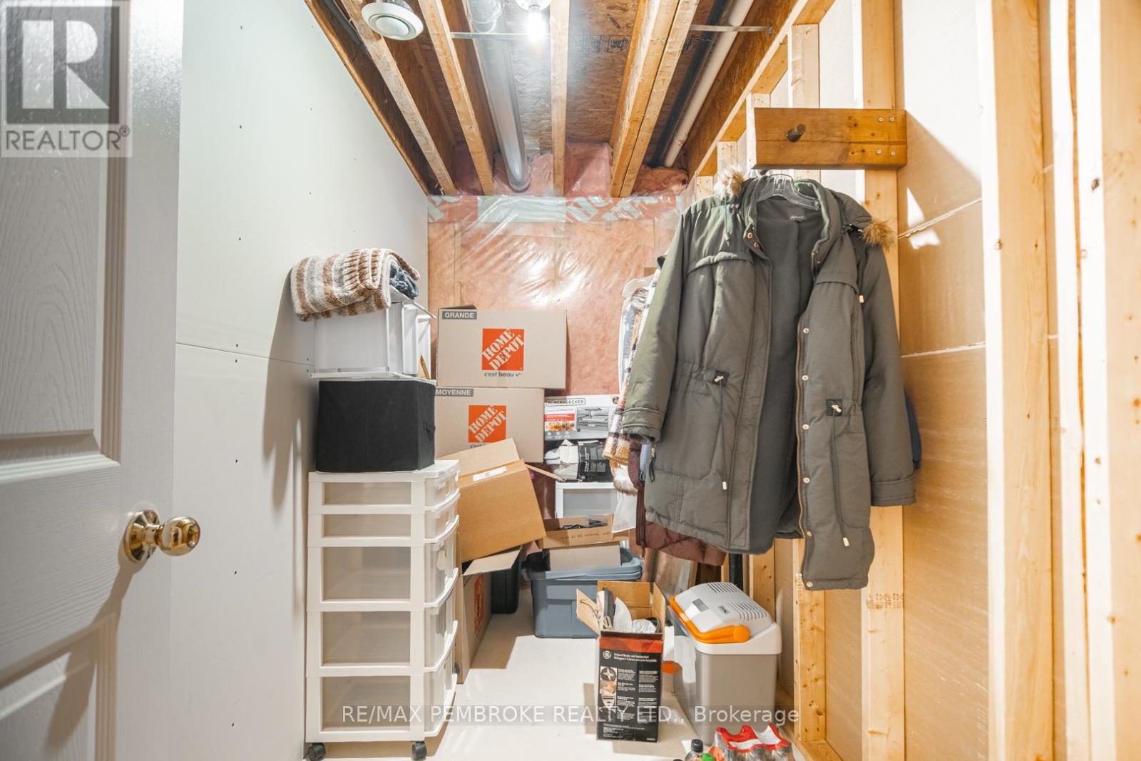 317 Matheson Drive, Pembroke, Ontario  K8A 8L2 - Photo 36 - X13063400