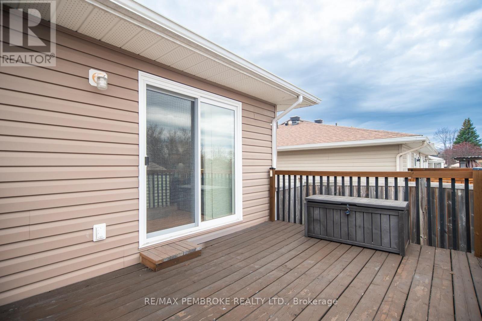 317 Matheson Drive, Pembroke, Ontario  K8A 8L2 - Photo 39 - X13063400