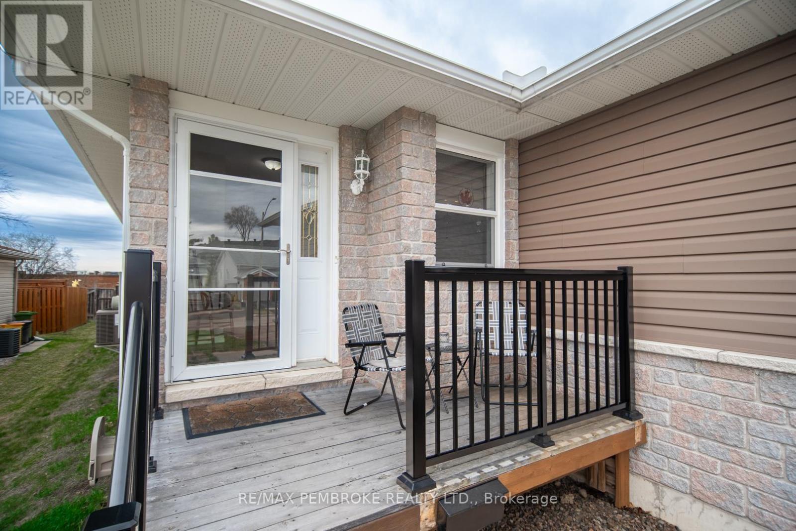 317 Matheson Drive, Pembroke, Ontario  K8A 8L2 - Photo 41 - X13063400