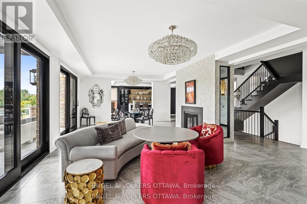 151 Winding Way, Ottawa, Ontario  K2C 3H1 - Photo 16 - X13063494