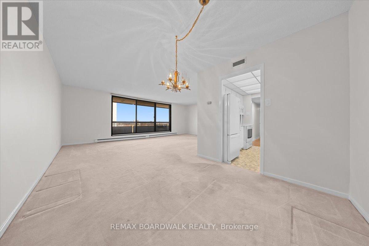 702 - 20 The Driveway Drive, Ottawa, Ontario  K2P 1C8 - Photo 10 - X13063554