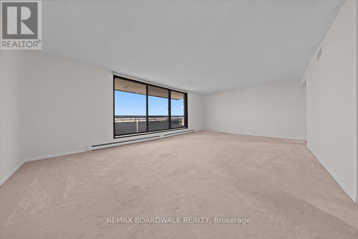 702 - 20 The Driveway Drive, Ottawa, Ontario  K2P 1C8 - Photo 12 - X13063554