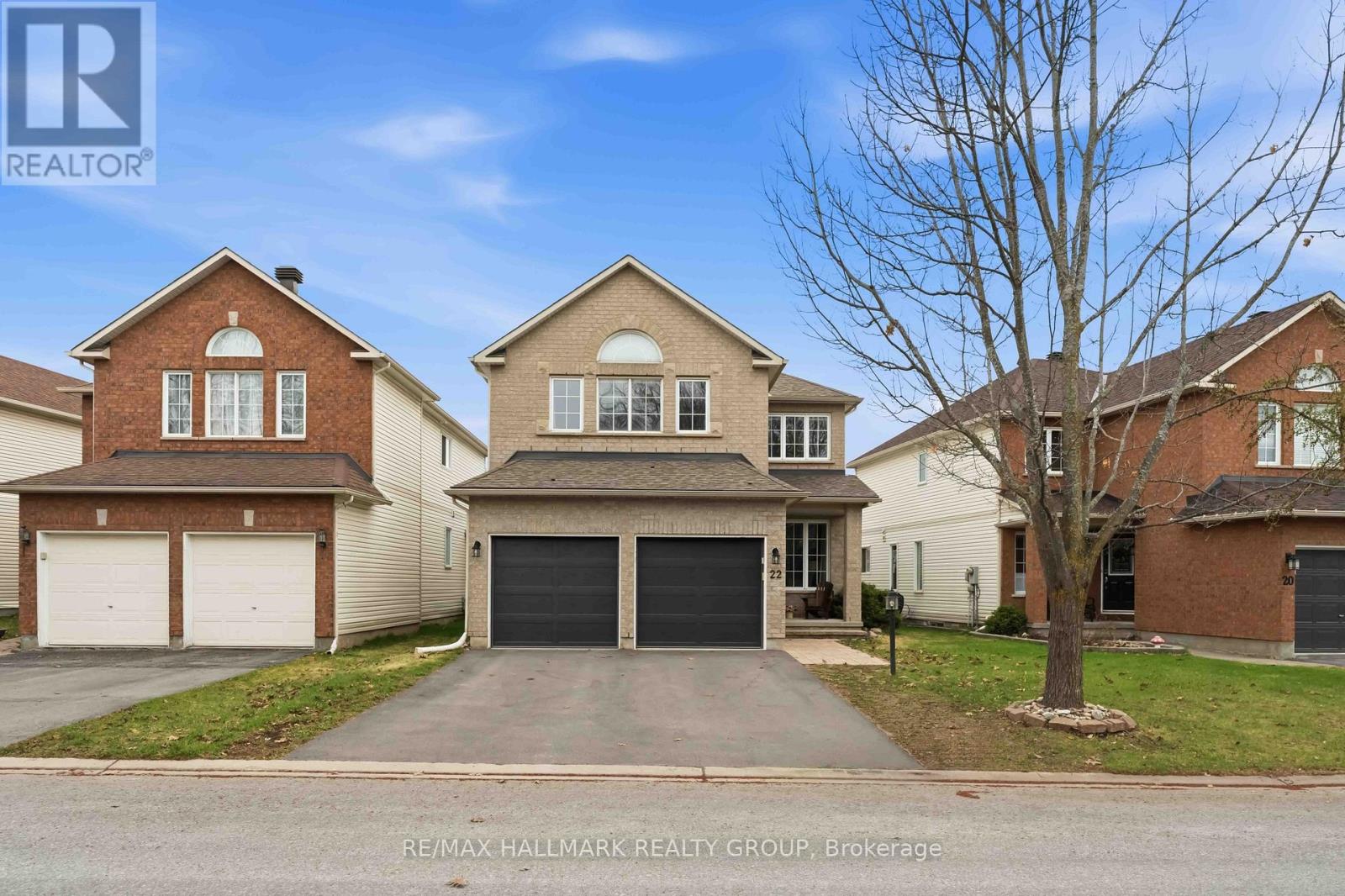 22 OAK GROVE STREET, Ottawa, Ontario