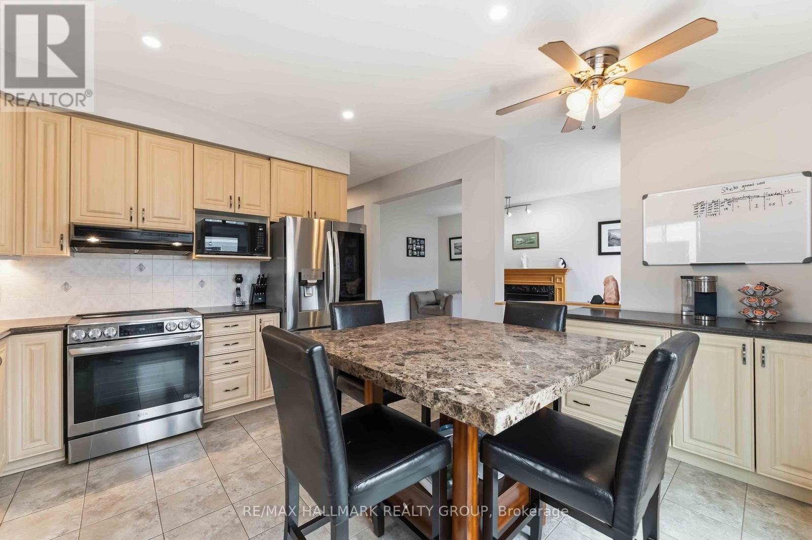 22 Oak Grove Street, Ottawa, Ontario  K2G 6R4 - Photo 12 - X13063560