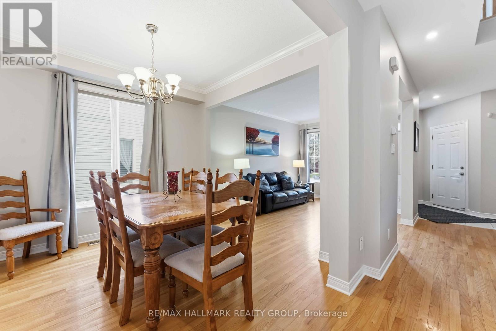 22 Oak Grove Street, Ottawa, Ontario  K2G 6R4 - Photo 7 - X13063560