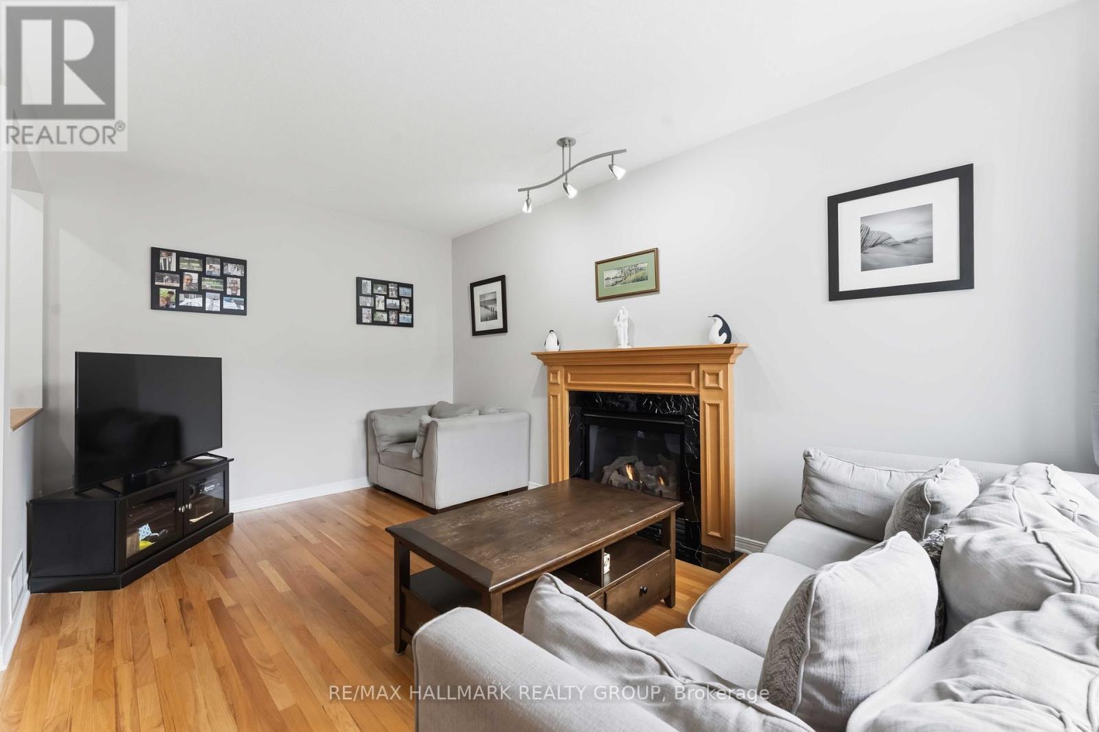 22 Oak Grove Street, Ottawa, Ontario  K2G 6R4 - Photo 8 - X13063560