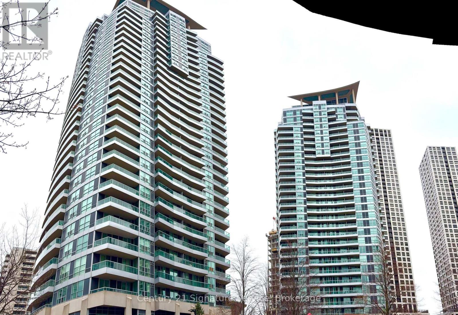 209 - 33 Elm Drive W, Mississauga, Ontario  L5B 4M2 - Photo 2 - W13053340