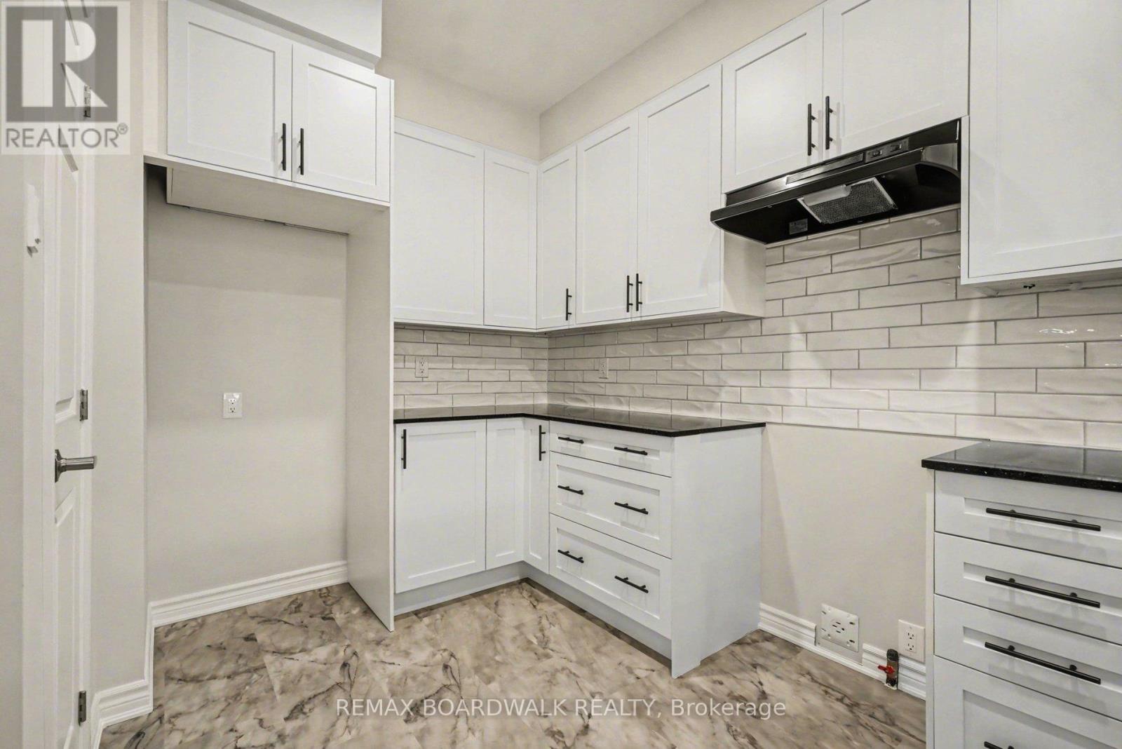 83 Ryan Reynolds Way, Ottawa, Ontario  K4A 5T4 - Photo 10 - X13060902