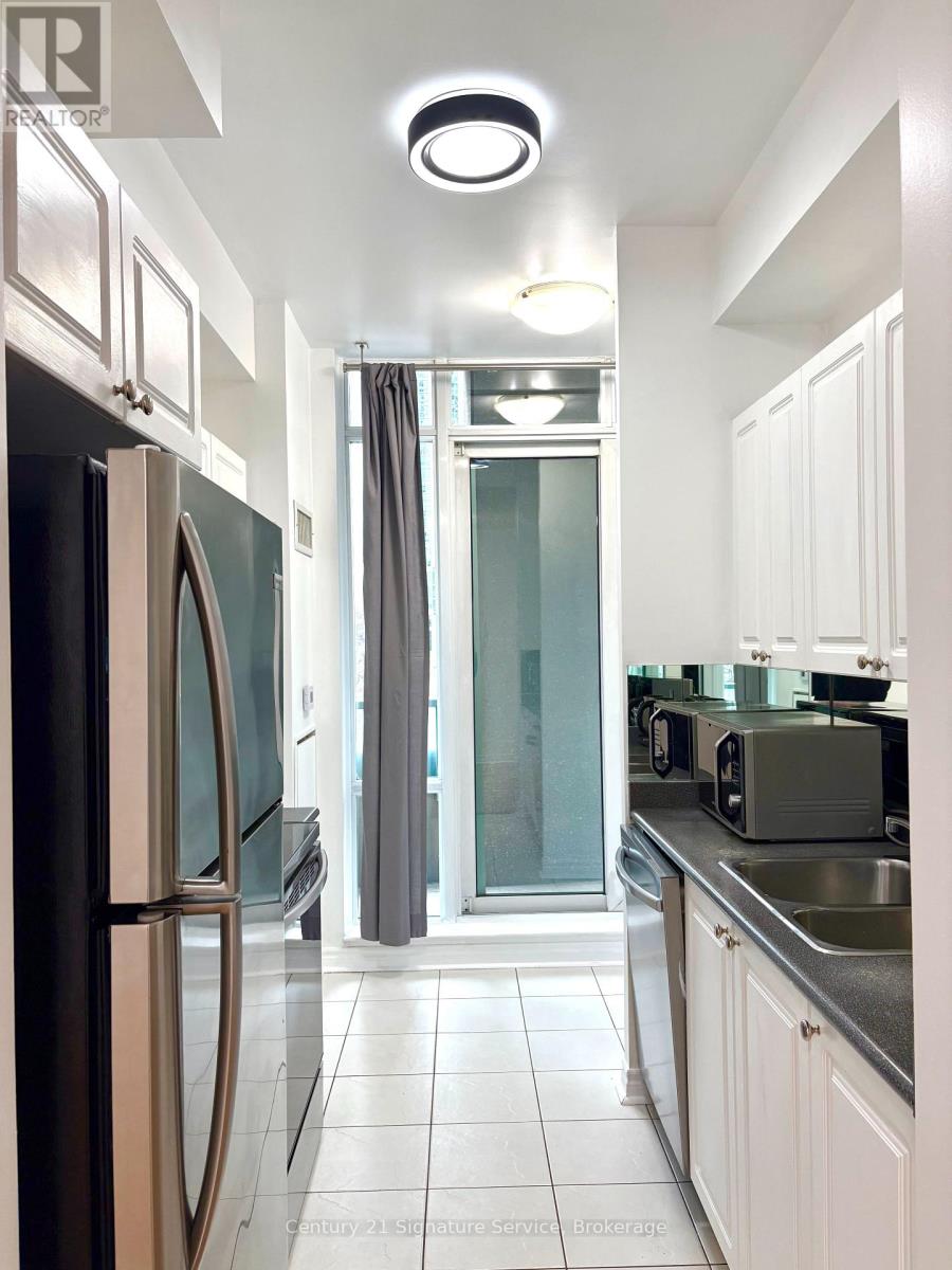 209 - 33 Elm Drive W, Mississauga, Ontario  L5B 4M2 - Photo 6 - W13053340