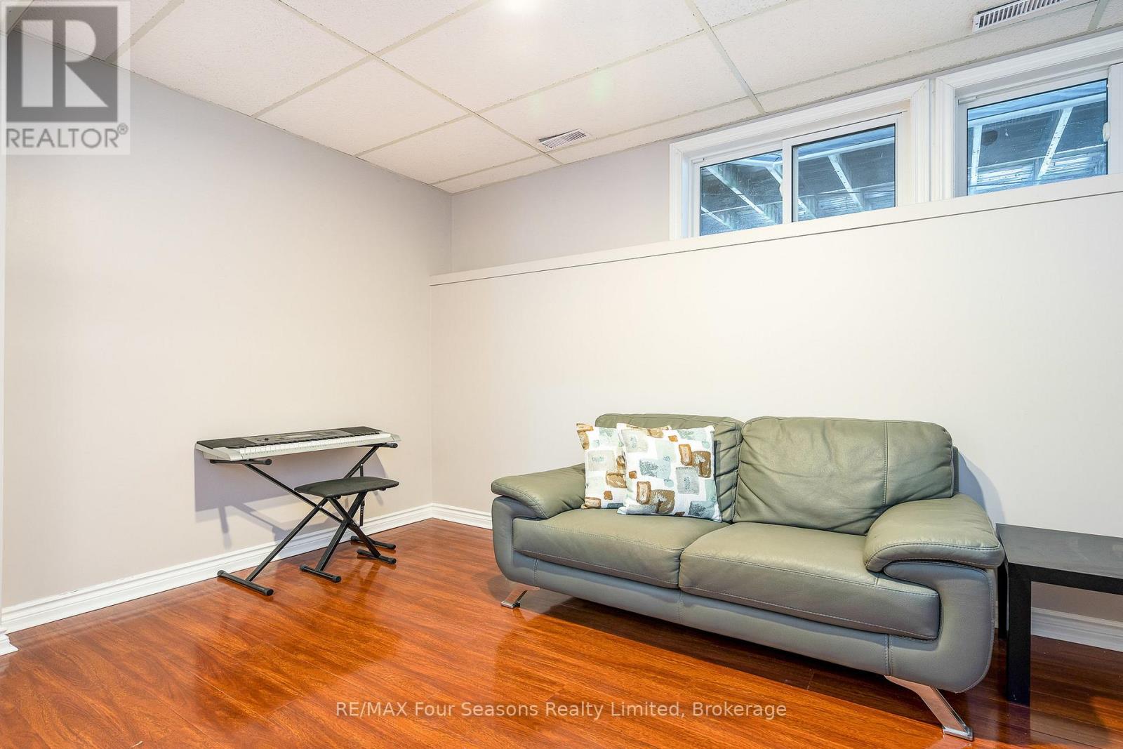 25 - 25 Starboard Road, Collingwood, Ontario  L9Y 5C8 - Photo 44 - S13063378