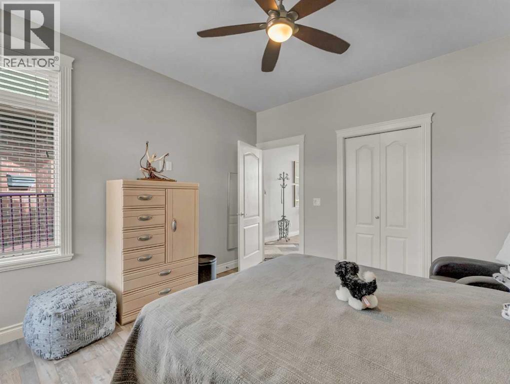 24 Palisades Mews NE, Medicine Hat, Alberta  T1C 2B5 - Photo 21 - A2294617