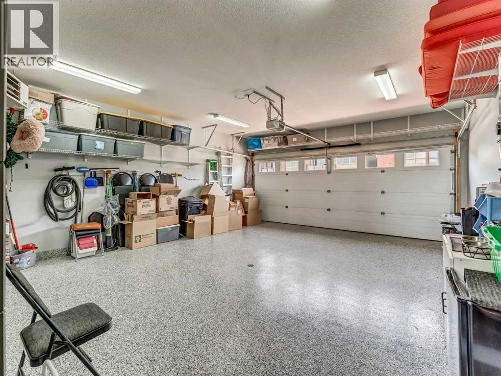 24 Palisades Mews NE, Medicine Hat, Alberta  T1C 2B5 - Photo 36 - A2294617