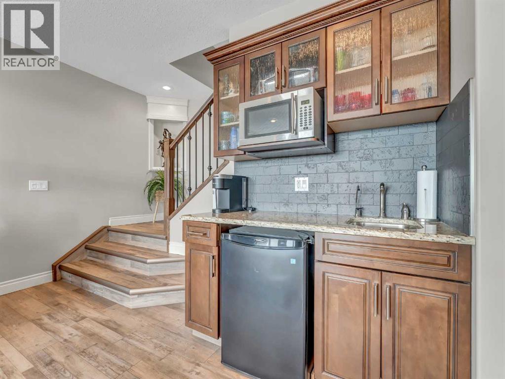 24 Palisades Mews NE, Medicine Hat, Alberta  T1C 2B5 - Photo 28 - A2294617