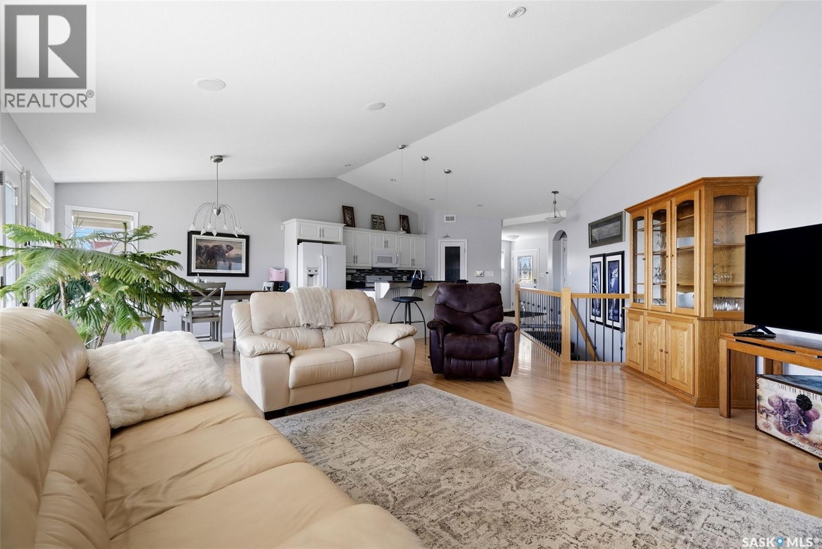 5 Corbin Bay, Grand Coulee, Saskatchewan  S4M 0A3 - Photo 8 - SK033037