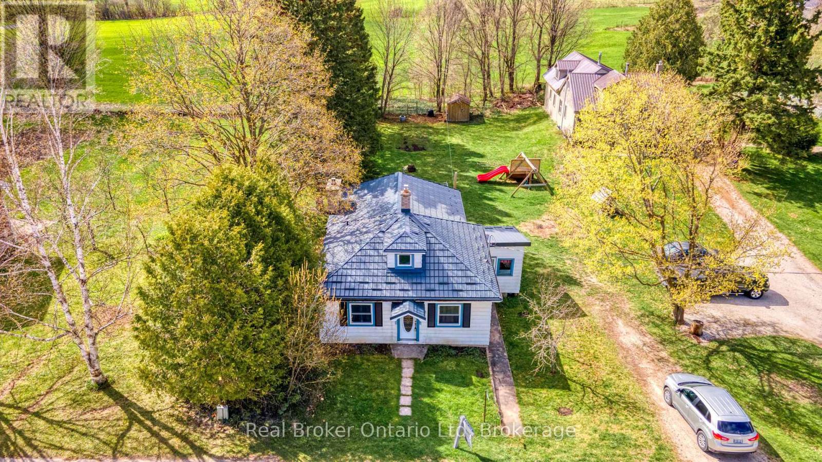 102008 Grey 5 Road, Georgian Bluffs, Ontario  N4K 5N5 - Photo 3 - X13063390