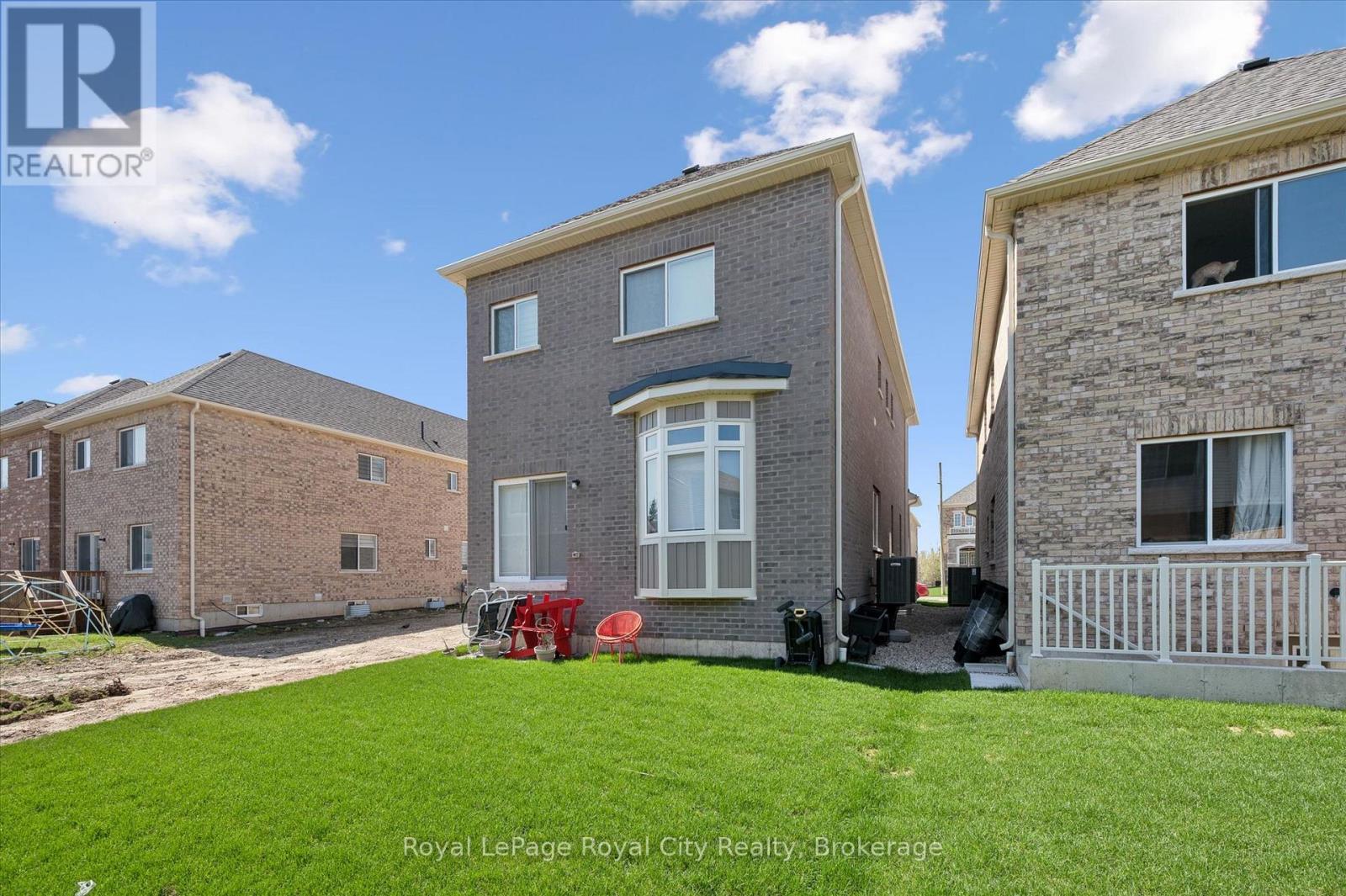 32 Hutchison Road, Guelph, Ontario  N1L 0R4 - Photo 2 - X13063440