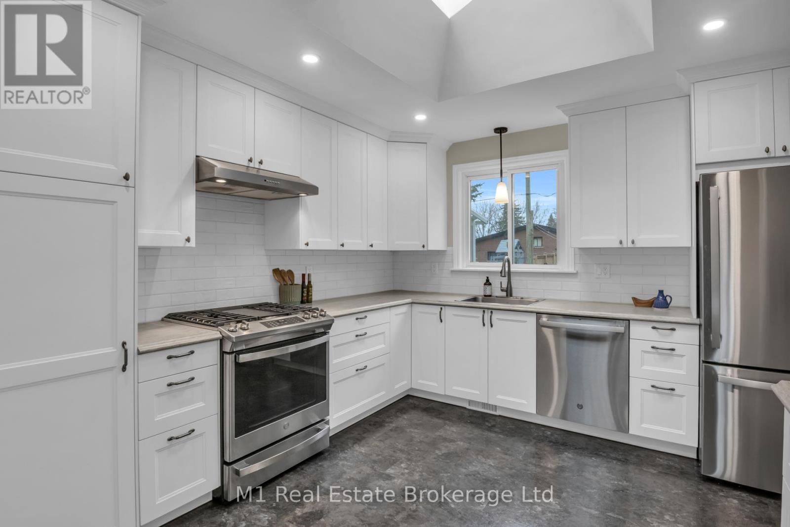 55 Second Street, Woolwich, Ontario  N3B 1H1 - Photo 14 - X13063468