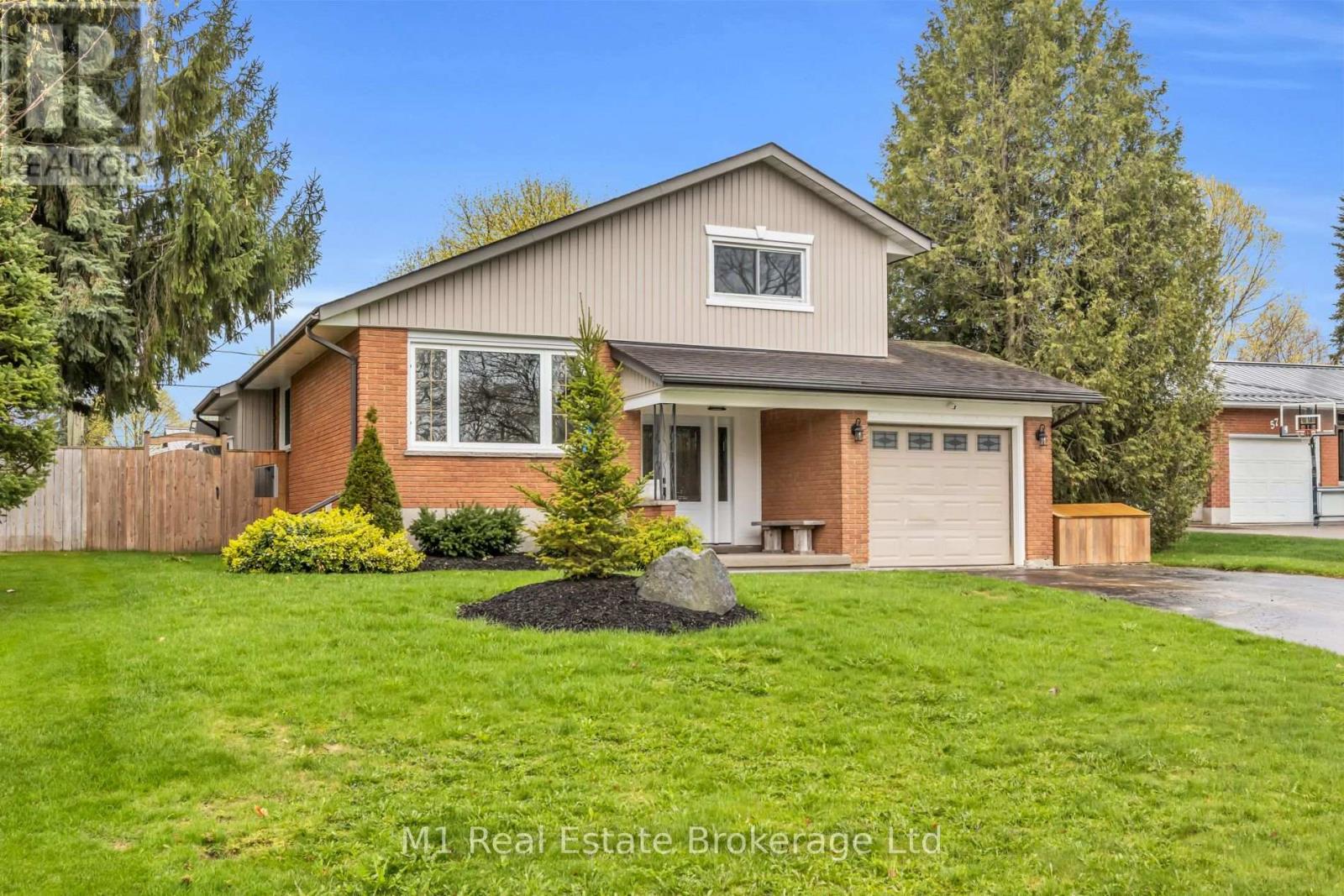 55 Second Street, Woolwich, Ontario  N3B 1H1 - Photo 2 - X13063468