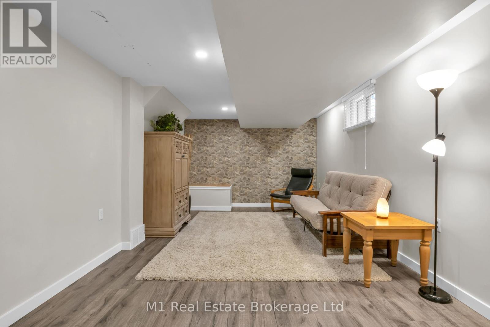 55 Second Street, Woolwich, Ontario  N3B 1H1 - Photo 21 - X13063468