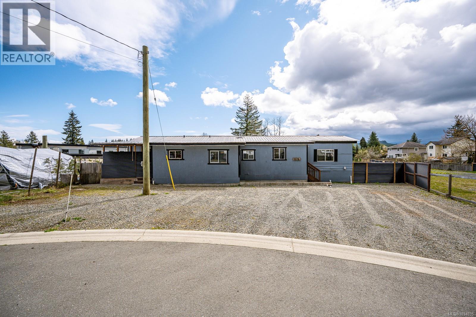3378 Nikkei Pl, Cumberland, British Columbia  V0R 1S0 - Photo 18 - 1034035