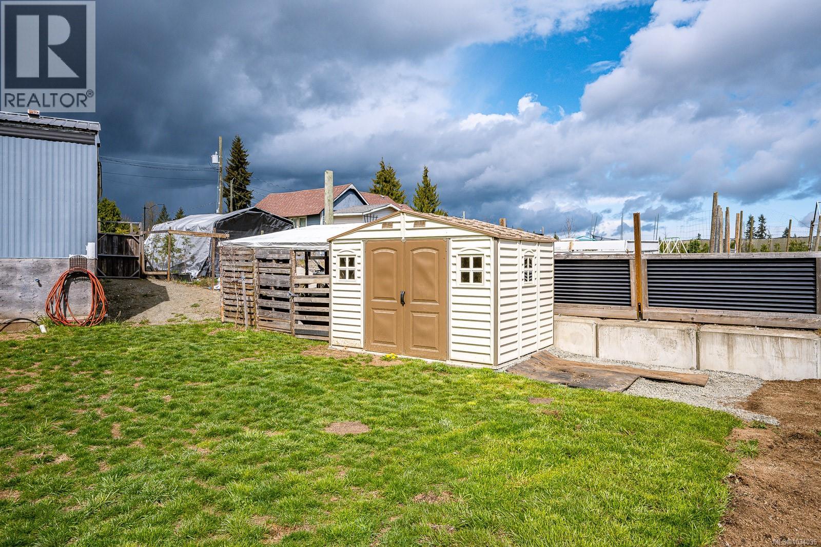 3378 Nikkei Pl, Cumberland, British Columbia  V0R 1S0 - Photo 31 - 1034035