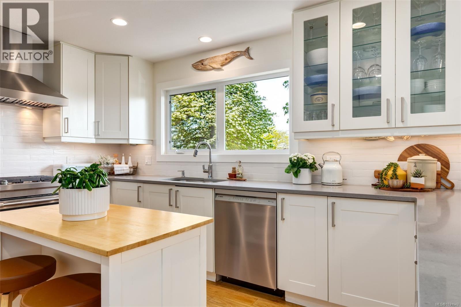 3710 Hammond Bay Rd, Nanaimo, British Columbia  V9T 1G1 - Photo 10 - 1031942