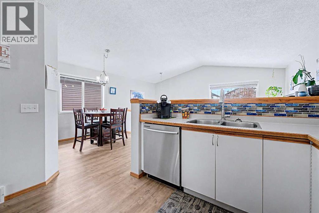 49 Martin Crossing Way NE, Calgary, Alberta  T3J 3V2 - Photo 12 - A2305840