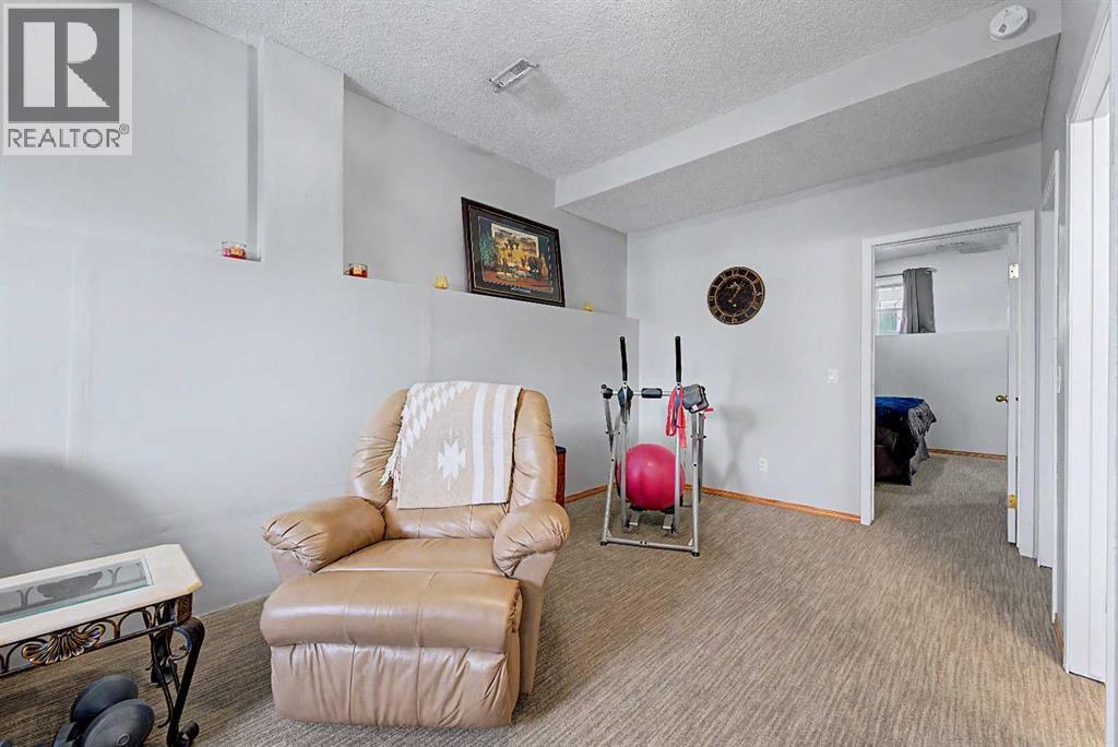 49 Martin Crossing Way NE, Calgary, Alberta  T3J 3V2 - Photo 18 - A2305840