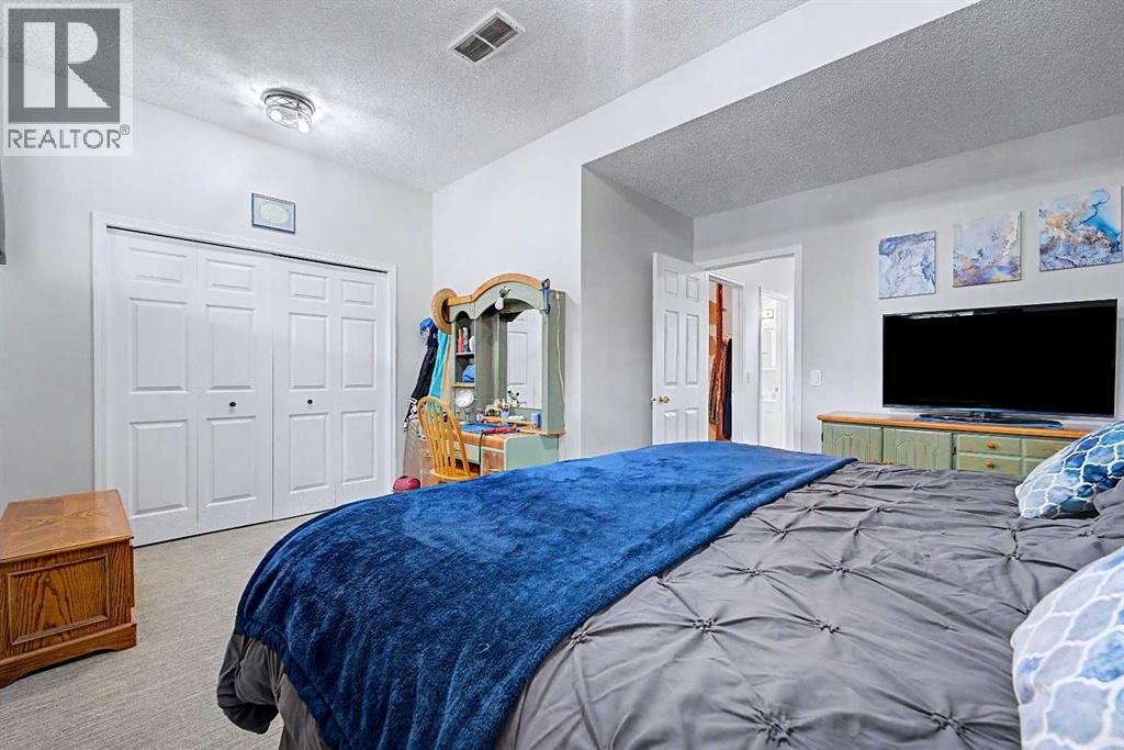 49 Martin Crossing Way NE, Calgary, Alberta  T3J 3V2 - Photo 24 - A2305840